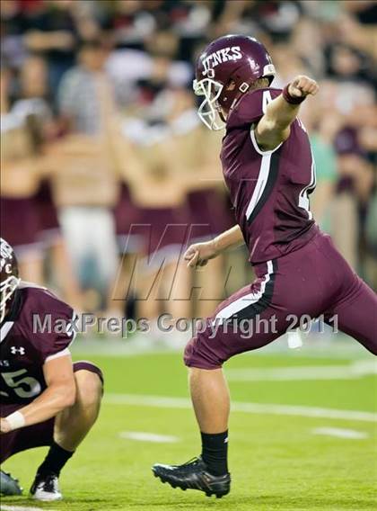 Thumbnail 2 in Union vs. Jenks photogallery.