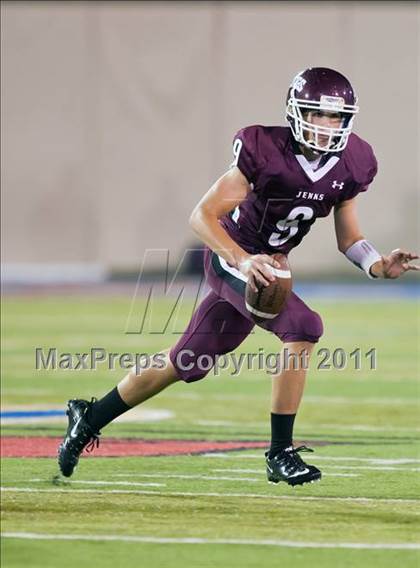 Thumbnail 3 in Union vs. Jenks photogallery.