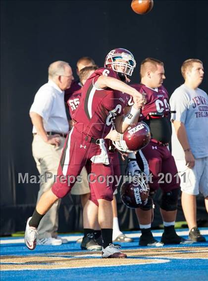 Thumbnail 1 in Union vs. Jenks photogallery.