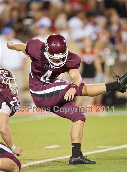 Thumbnail 3 in Union vs. Jenks photogallery.