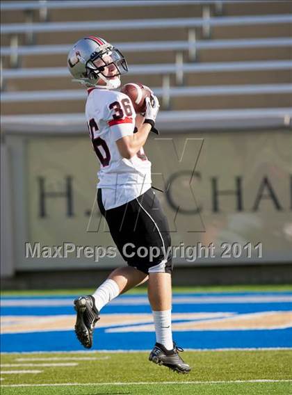 Thumbnail 3 in Union vs. Jenks photogallery.
