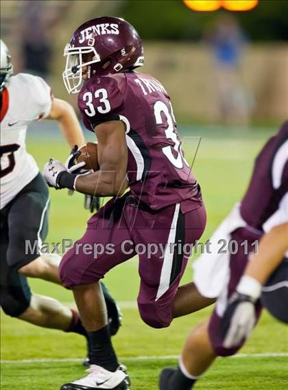 Thumbnail 1 in Union vs. Jenks photogallery.