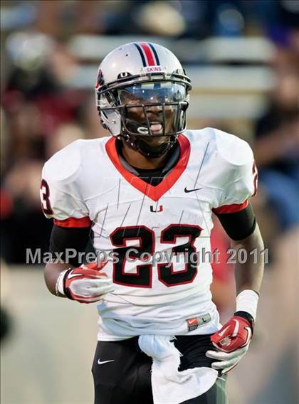 Thumbnail 2 in Union vs. Jenks photogallery.