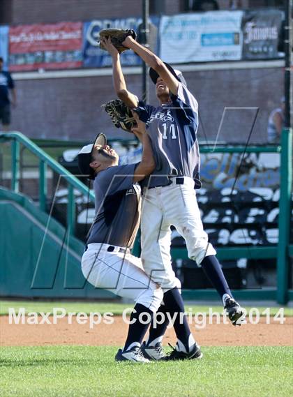 Thumbnail 2 in Minarets vs. Farmersville (CIF CS D6 Final) photogallery.