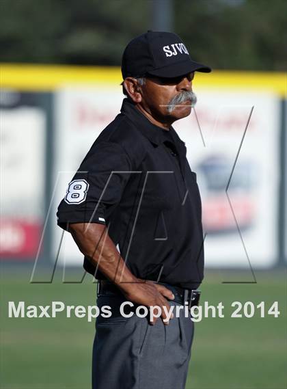 Thumbnail 2 in Minarets vs. Farmersville (CIF CS D6 Final) photogallery.