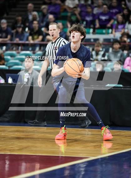Thumbnail 3 in Dakota Ridge vs Mesa Ridge (CHSAA 5A Great 8) photogallery.