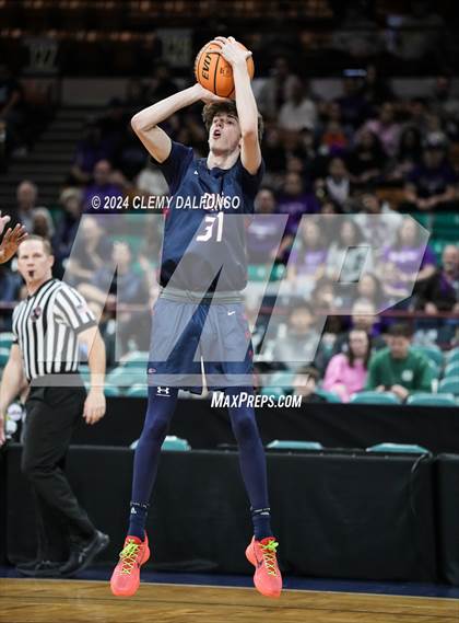 Thumbnail 2 in Dakota Ridge vs Mesa Ridge (CHSAA 5A Great 8) photogallery.