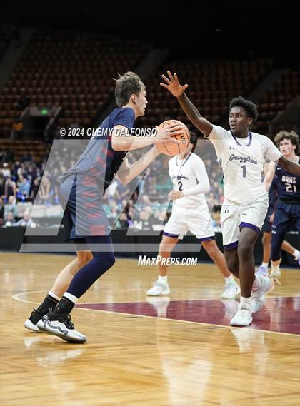 Thumbnail 2 in Dakota Ridge vs Mesa Ridge (CHSAA 5A Great 8) photogallery.