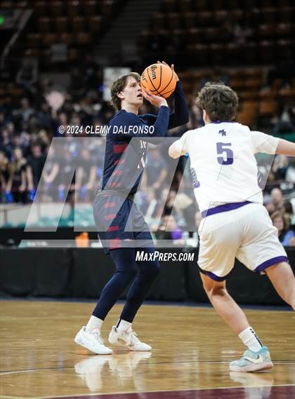 Thumbnail 2 in Dakota Ridge vs Mesa Ridge (CHSAA 5A Great 8) photogallery.