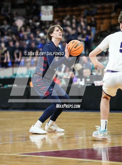 Thumbnail 3 in Dakota Ridge vs Mesa Ridge (CHSAA 5A Great 8) photogallery.