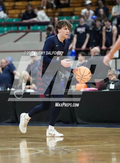 Thumbnail 1 in Dakota Ridge vs Mesa Ridge (CHSAA 5A Great 8) photogallery.