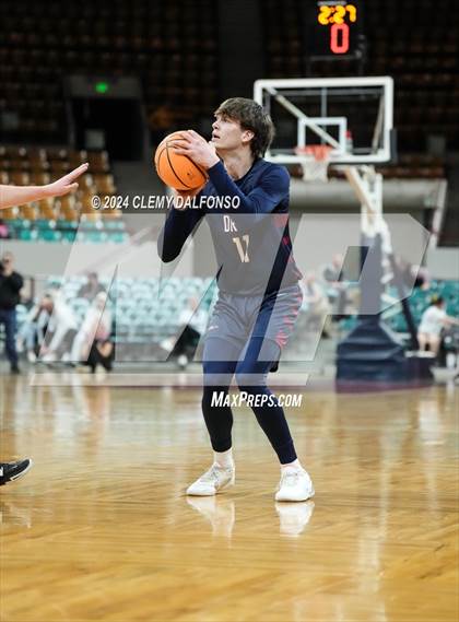 Thumbnail 3 in Dakota Ridge vs Mesa Ridge (CHSAA 5A Great 8) photogallery.