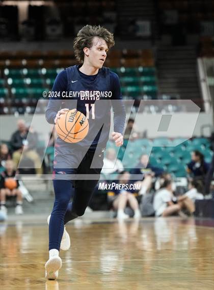 Thumbnail 2 in Dakota Ridge vs Mesa Ridge (CHSAA 5A Great 8) photogallery.