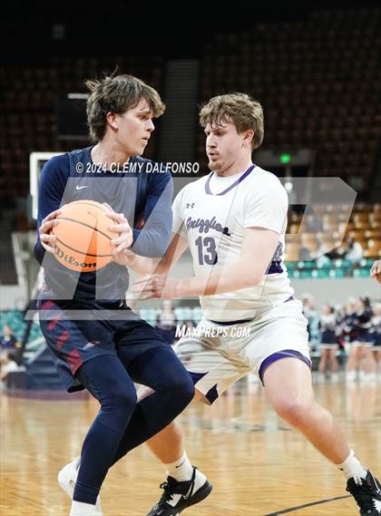 Thumbnail 1 in Dakota Ridge vs Mesa Ridge (CHSAA 5A Great 8) photogallery.