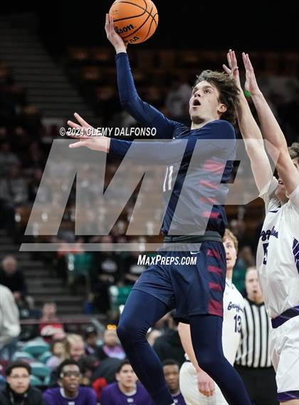 Thumbnail 1 in Dakota Ridge vs Mesa Ridge (CHSAA 5A Great 8) photogallery.