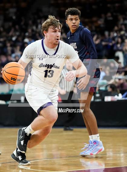 Thumbnail 2 in Dakota Ridge vs Mesa Ridge (CHSAA 5A Great 8) photogallery.