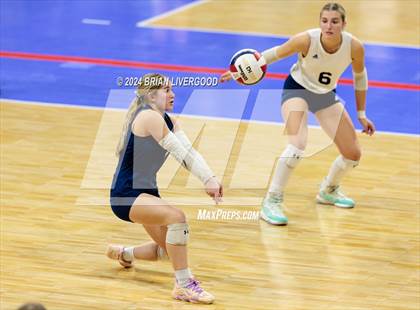 Thumbnail 3 in Platte Valley vs. Village (CHSAA 3A Final) photogallery.