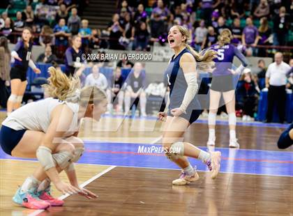 Thumbnail 1 in Platte Valley vs. Village (CHSAA 3A Final) photogallery.