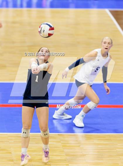 Thumbnail 1 in Platte Valley vs. Village (CHSAA 3A Final) photogallery.