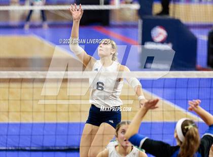 Thumbnail 1 in Platte Valley vs. Village (CHSAA 3A Final) photogallery.