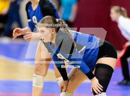 Thumbnail 1 in Platte Valley vs. Village (CHSAA 3A Final) photogallery.