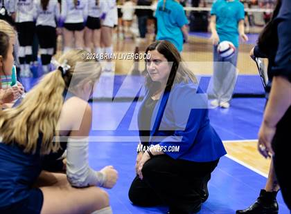 Thumbnail 2 in Platte Valley vs. Village (CHSAA 3A Final) photogallery.