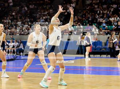 Thumbnail 2 in Platte Valley vs. Village (CHSAA 3A Final) photogallery.