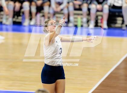 Thumbnail 1 in Platte Valley vs. Village (CHSAA 3A Final) photogallery.