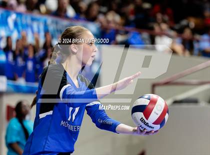 Thumbnail 2 in Platte Valley vs. Village (CHSAA 3A Final) photogallery.