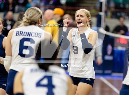Thumbnail 3 in Platte Valley vs. Village (CHSAA 3A Final) photogallery.