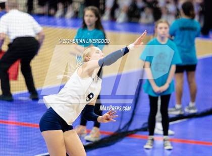 Thumbnail 3 in Platte Valley vs. Village (CHSAA 3A Final) photogallery.