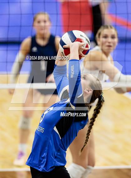 Thumbnail 1 in Platte Valley vs. Village (CHSAA 3A Final) photogallery.