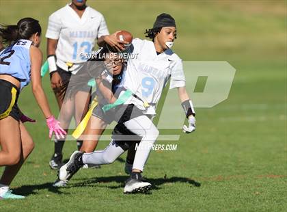 Thumbnail 2 in Vista Ridge vs. Manual (CHSAA 4A Second Round) photogallery.