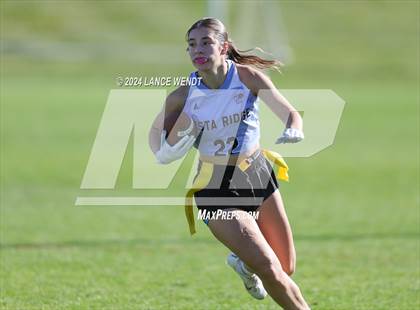 Thumbnail 1 in Vista Ridge vs. Manual (CHSAA 4A Second Round) photogallery.