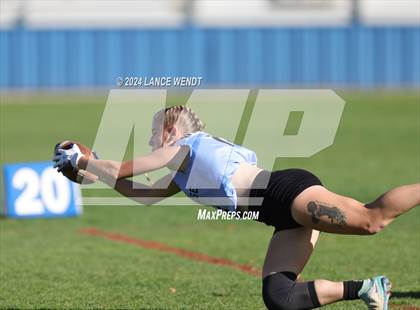 Thumbnail 1 in Vista Ridge vs. Manual (CHSAA 4A Second Round) photogallery.