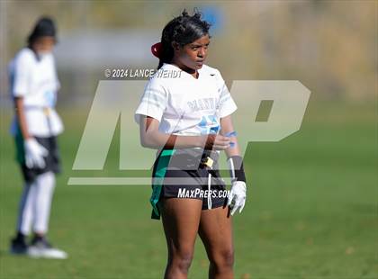 Thumbnail 2 in Vista Ridge vs. Manual (CHSAA 4A Second Round) photogallery.