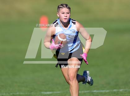 Thumbnail 1 in Vista Ridge vs. Manual (CHSAA 4A Second Round) photogallery.