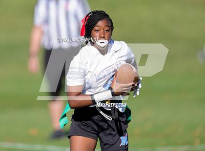 Thumbnail 2 in Vista Ridge vs. Manual (CHSAA 4A Second Round) photogallery.