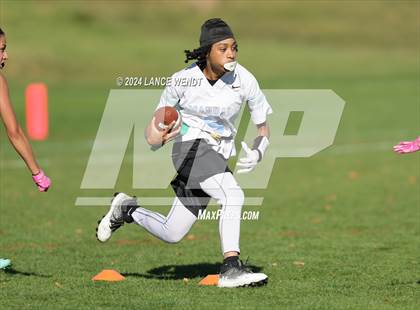 Thumbnail 1 in Vista Ridge vs. Manual (CHSAA 4A Second Round) photogallery.
