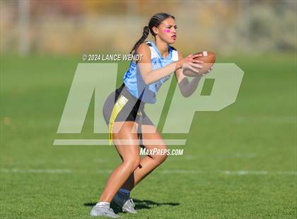 Thumbnail 3 in Vista Ridge vs. Manual (CHSAA 4A Second Round) photogallery.