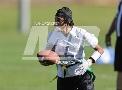 Thumbnail 3 in Vista Ridge vs. Manual (CHSAA 4A Second Round) photogallery.