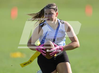 Thumbnail 3 in Vista Ridge vs. Manual (CHSAA 4A Second Round) photogallery.