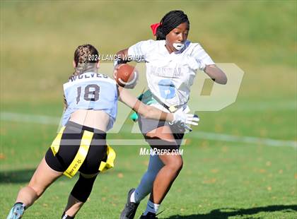 Thumbnail 2 in Vista Ridge vs. Manual (CHSAA 4A Second Round) photogallery.