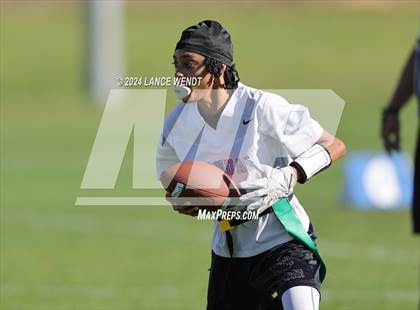 Thumbnail 2 in Vista Ridge vs. Manual (CHSAA 4A Second Round) photogallery.