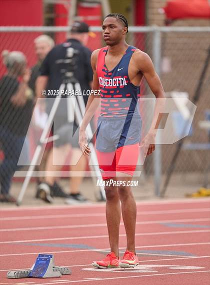 Thumbnail 2 in UIL 6A Track & Field District Finals (400M) photogallery.