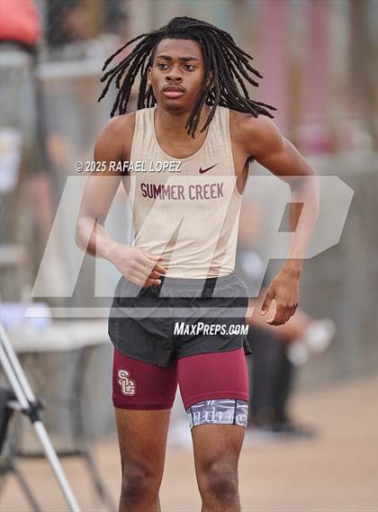 Thumbnail 2 in UIL 6A Track & Field District Finals (400M) photogallery.