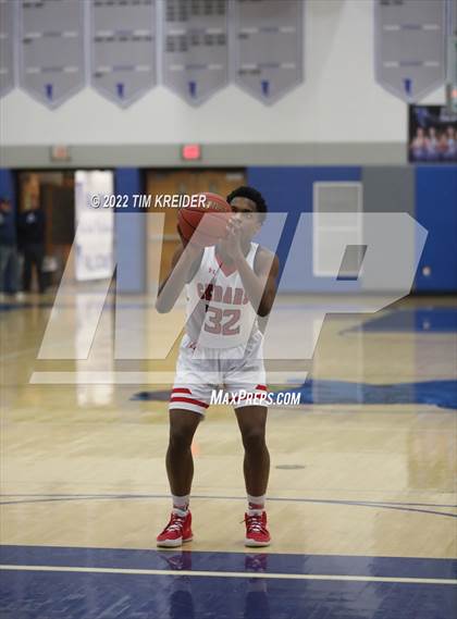 Thumbnail 3 in Lebanon vs. Palmyra (Cedar Crest Holiday Tournament) photogallery.
