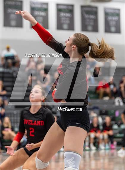 Thumbnail 1 in Loveland @ Fossil Ridge photogallery.