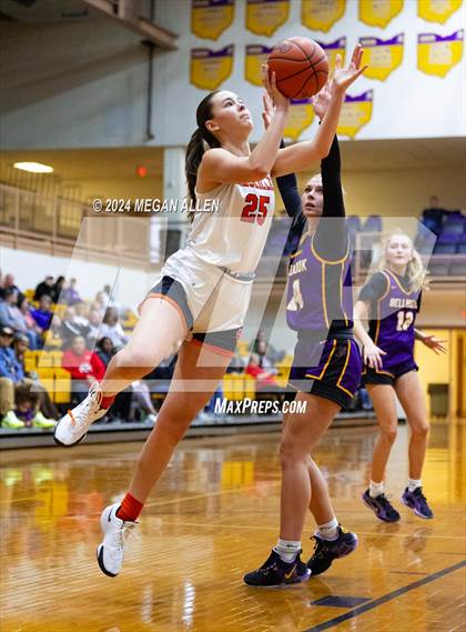 Thumbnail 1 in Bellbrook vs. Versailles photogallery.