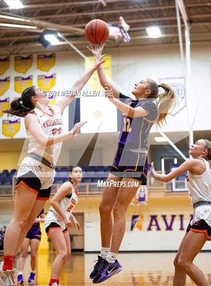 Thumbnail 2 in Bellbrook vs. Versailles photogallery.